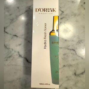 D’OR24K Prestige hydra fresh toner. 120ml/4.0oz New in sealed box.